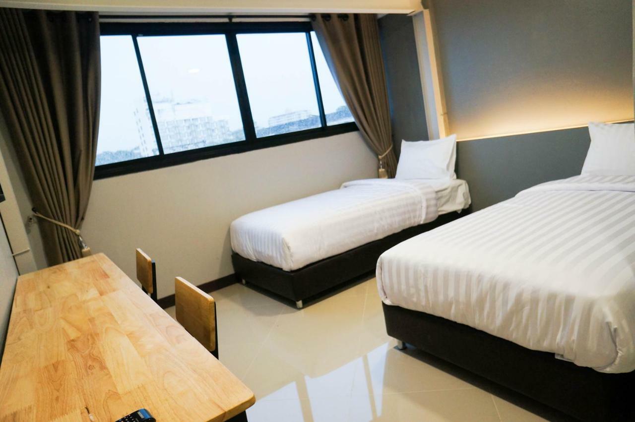 Lux Rooms Night Bazaar Chiang Mai Buitenkant foto